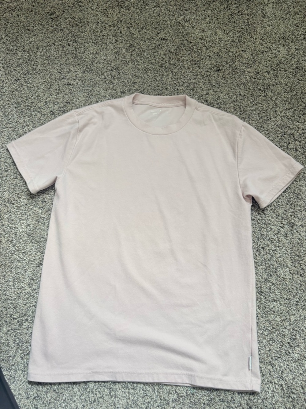 Hollister Men's Short Sleeve Crew T‑Shirt in Pale Blush